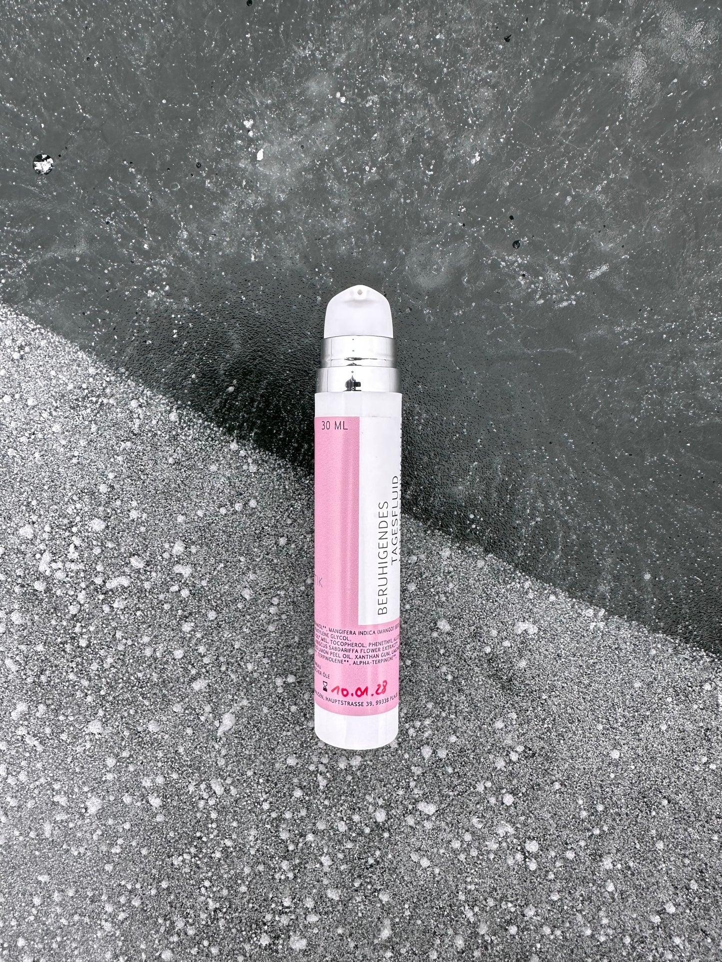 Rosenschönes Gesichtsfluid