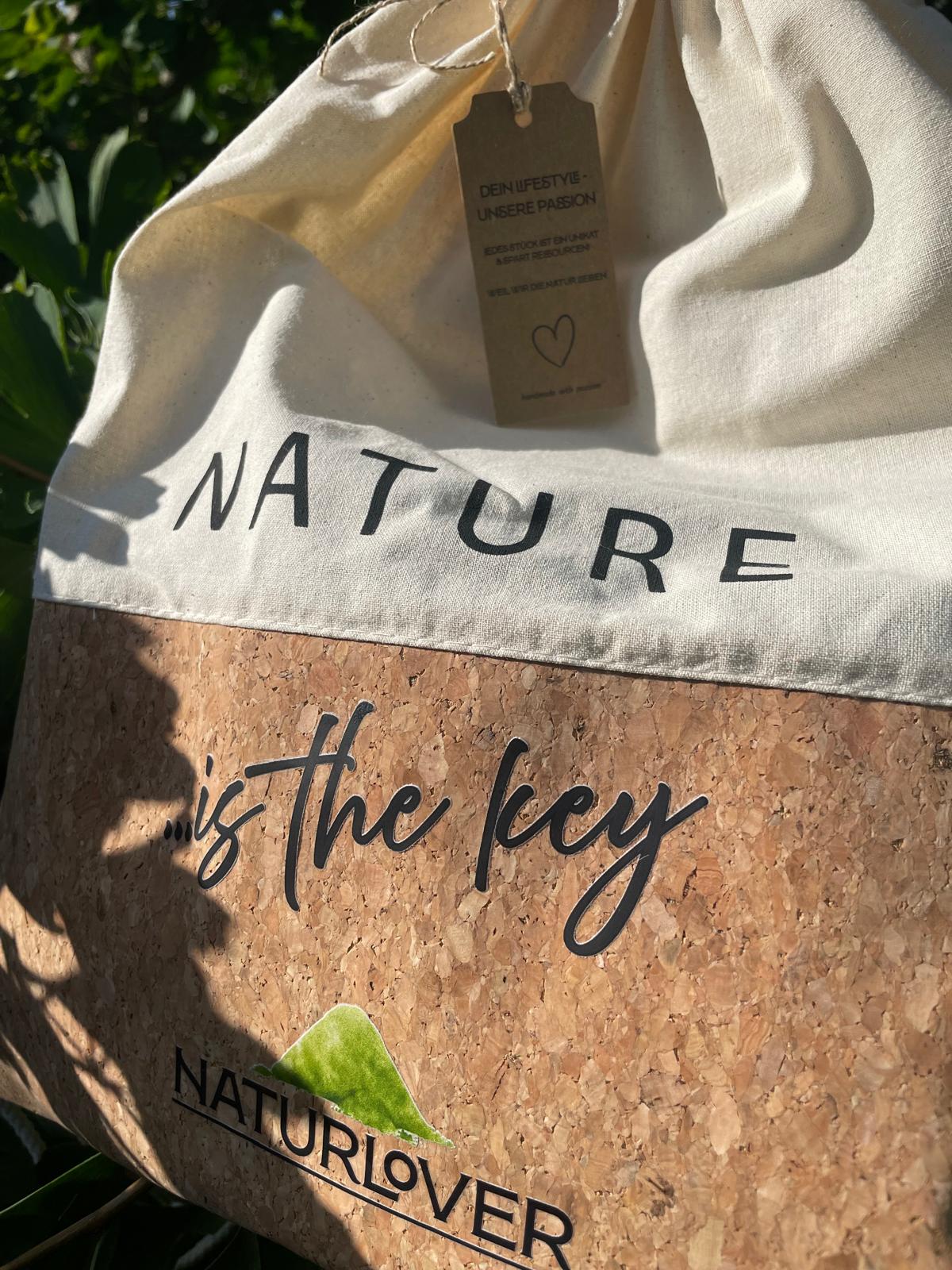 NaturLoVer Rucksack "Nature is the key" aus Baumwolle & Kork