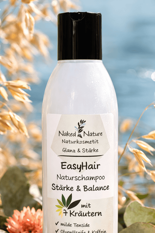 Naturschampoo mit Kräutern