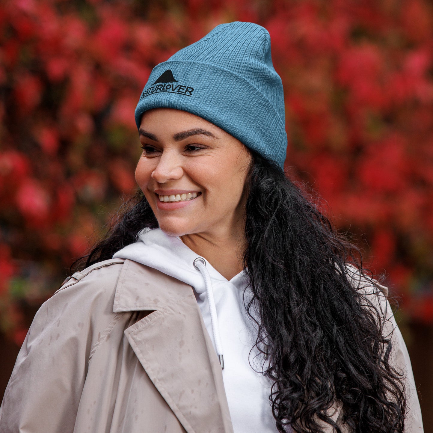Bonnet/chapeau bio NaturLoVer avec broderie noire