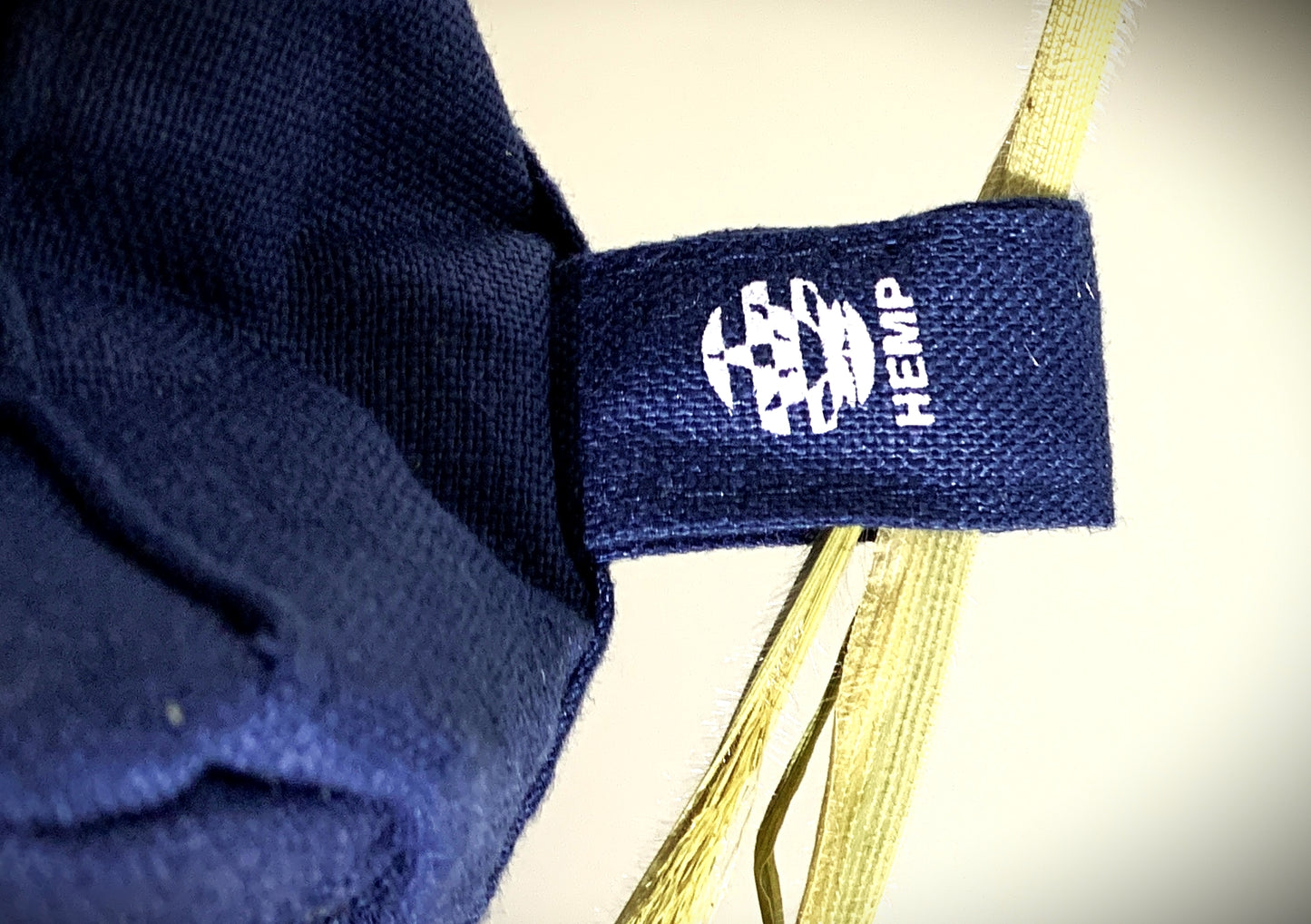 Cosmetic bag made of hemp