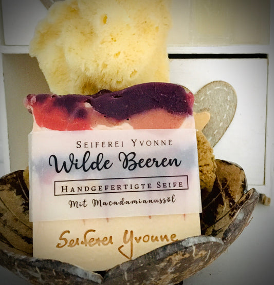 Wild berries, handmade soap*