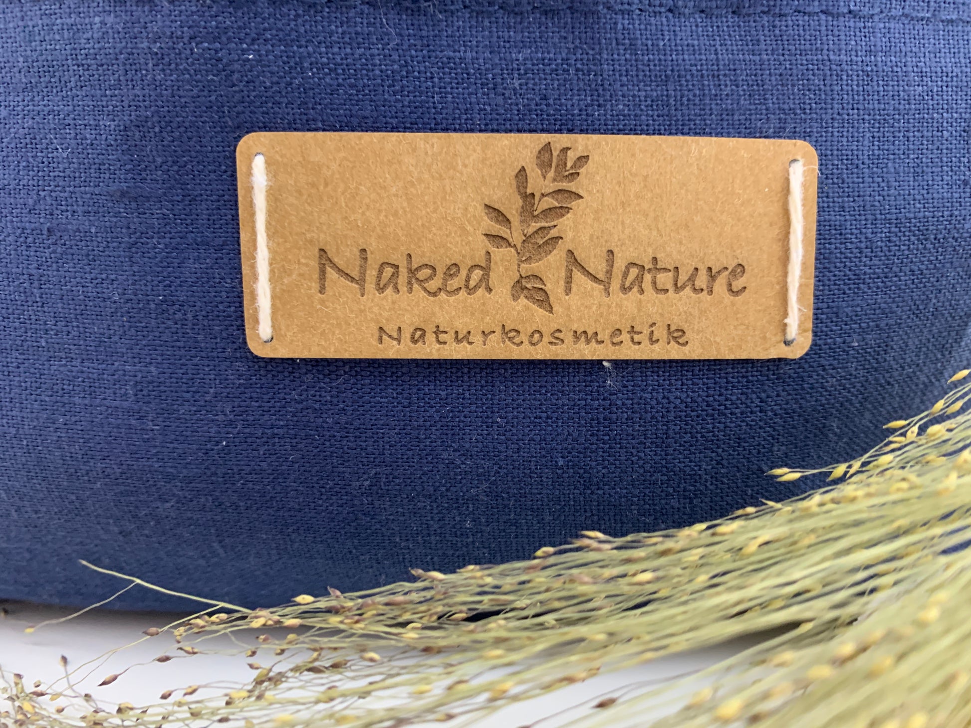 NakedNature Naturkosmetik
